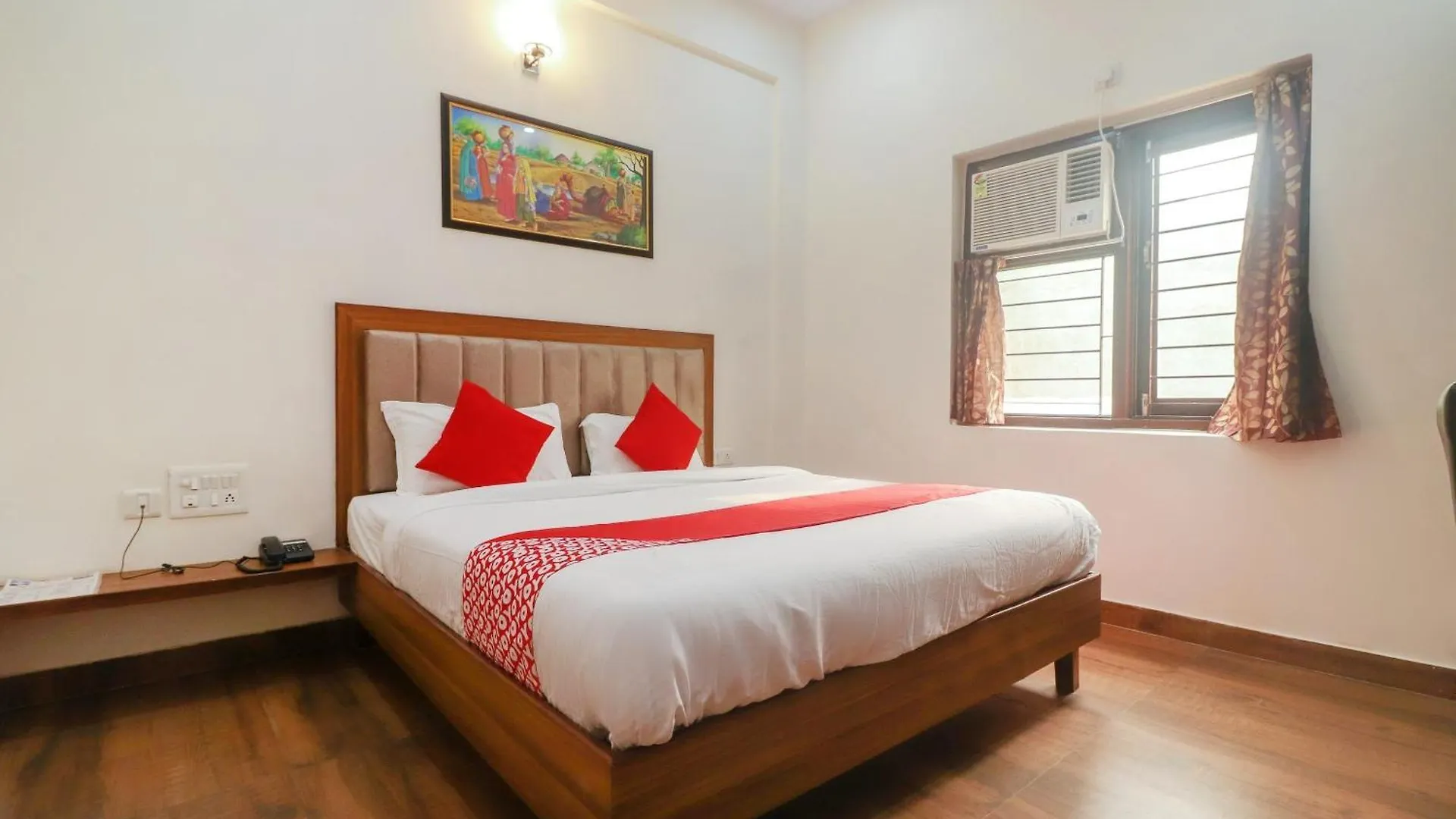 Hotel O Taj Classic Tājganj 3*,  India