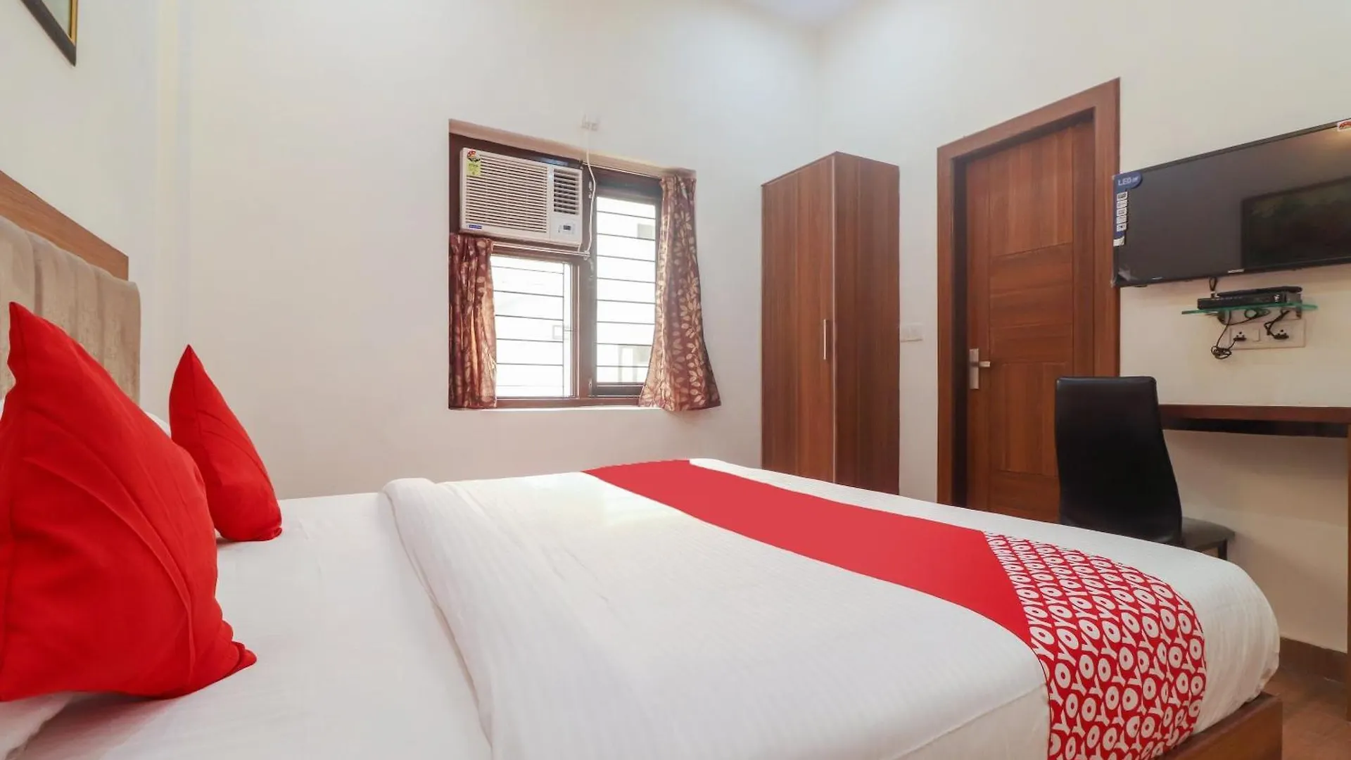 Hotel O Taj Classic Tājganj