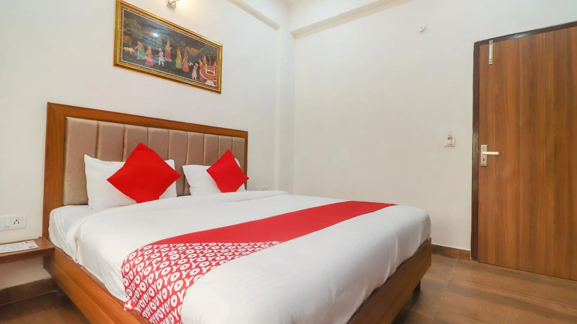 Hotel O Taj Classic Tajganj 3*,  India