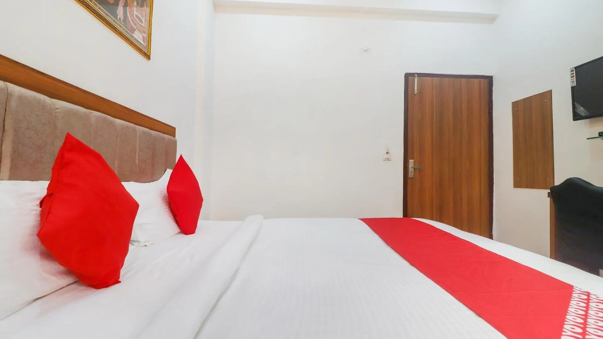 Hotel O Taj Classic Tajganj 3*,  India